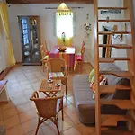 In Pyrenees With Stunning Mountain Views ヴィラ Fenouillet