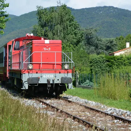 Amazing With Garden * Fenouillet (Pyrenees-Orientales)