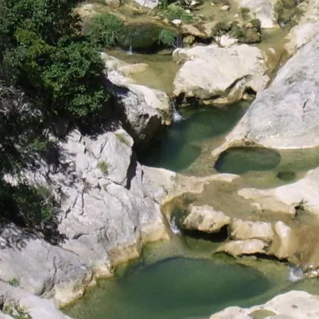 Amazing With Garden Fenouillet (Pyrenees-Orientales)