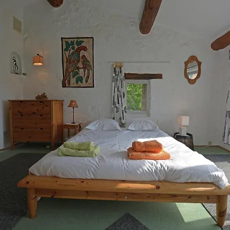 In Pyrenees With Stunning Mountain Views * Fenouillet (Pyrenees-Orientales)
