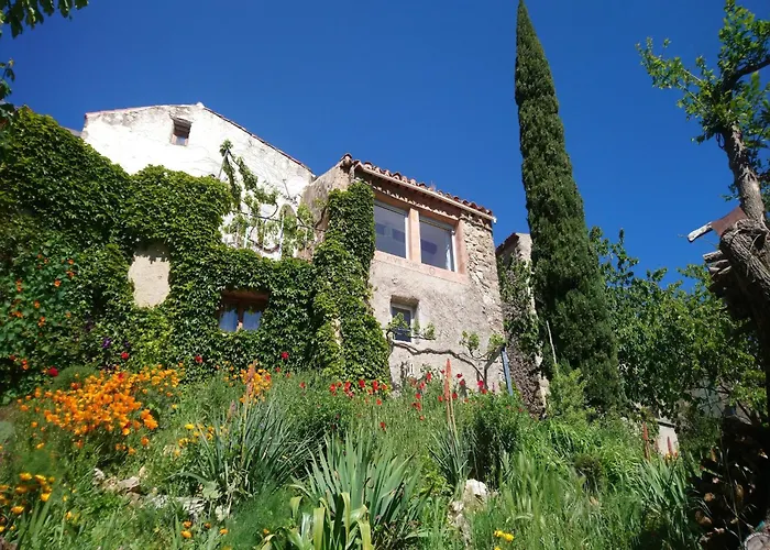 Villa In Pyrenees With Stunning Mountain Views *