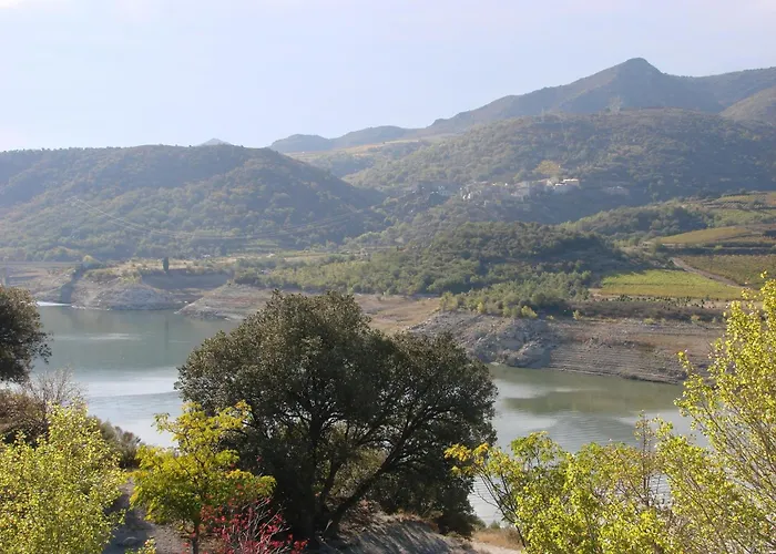 In Pyrenees With Stunning Mountain Views Fenouillet (Pyrenees-Orientales)